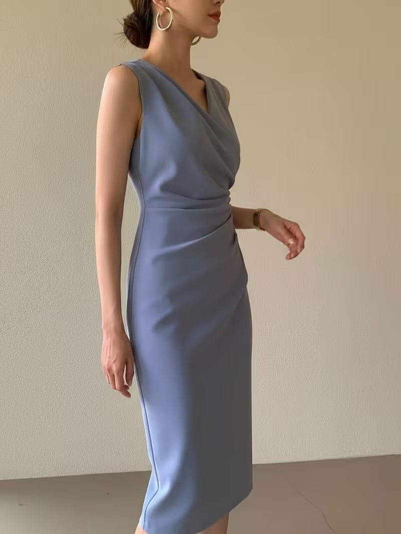 Women's Sleeveless V-Neck Midi Dress